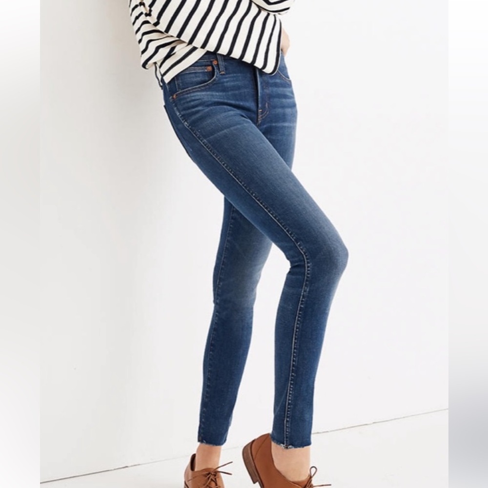 Madewell 9” High Rise Skinny Jeans Raw hem PERFECT